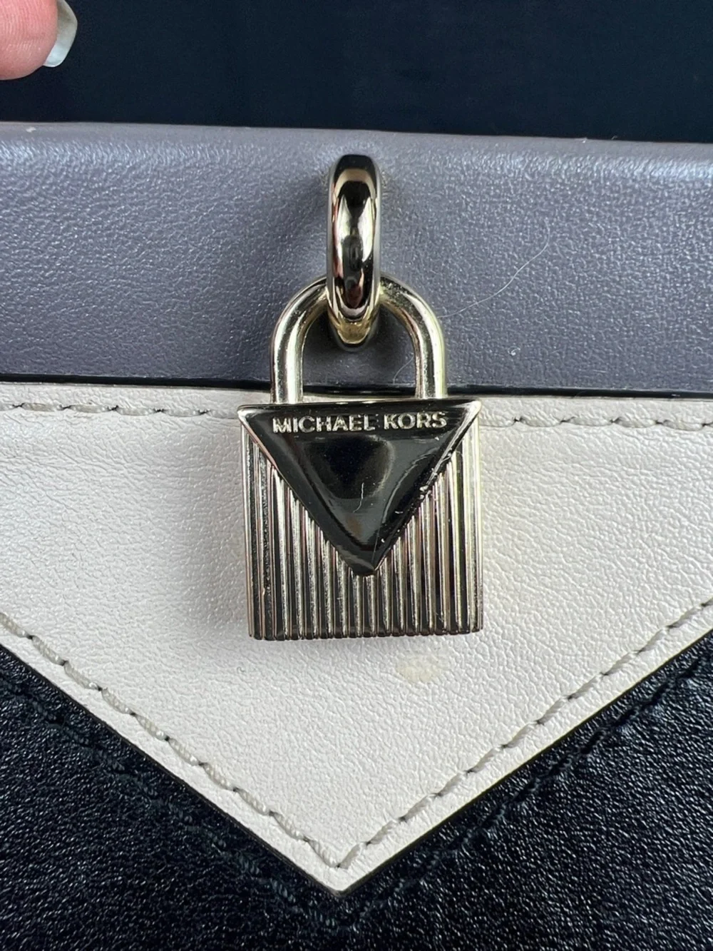 MICHAEL KORS Collection Gramercy Small Chevron Satchel - Main Line Luxury - Picture 11 of 15